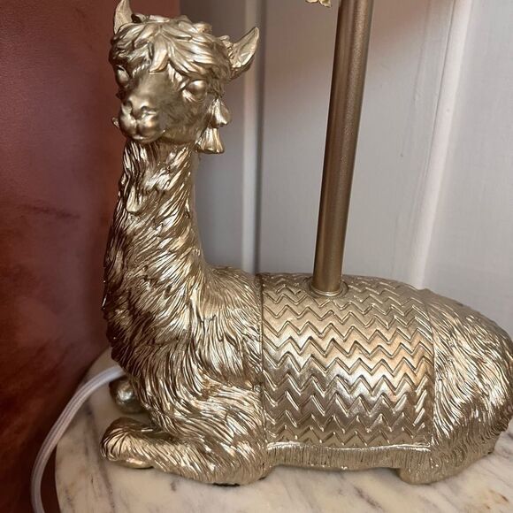 Anthropologie Lars the Llama Table Lamp in Gold NWOT - Picture 5 of 8